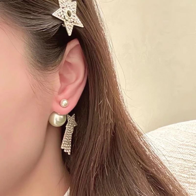 chr1st1an D10r earrings